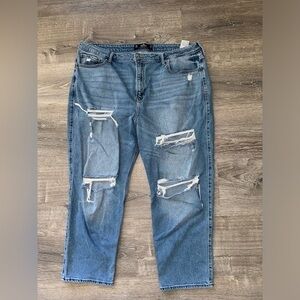 Hollister Ultra High Rise Vintage Straight Distressed Jeans